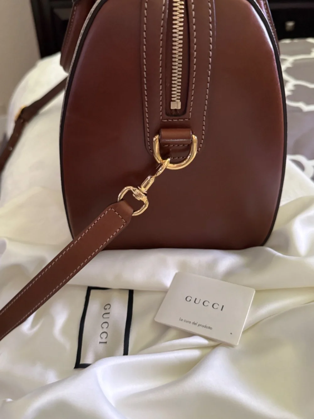 Gucci (Large) - Picture 3 of 13